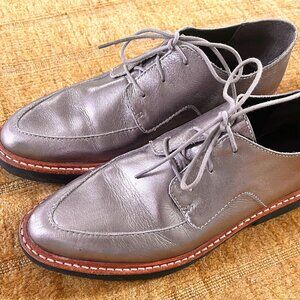 M4DE Women's Silver Metallic Oxfords